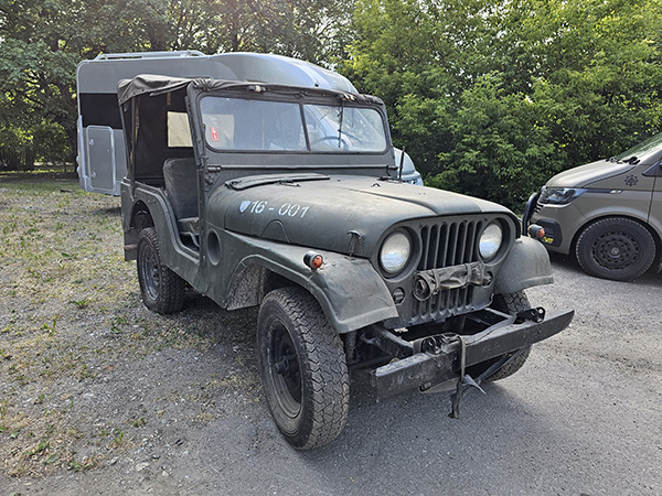 willys_600.jpg