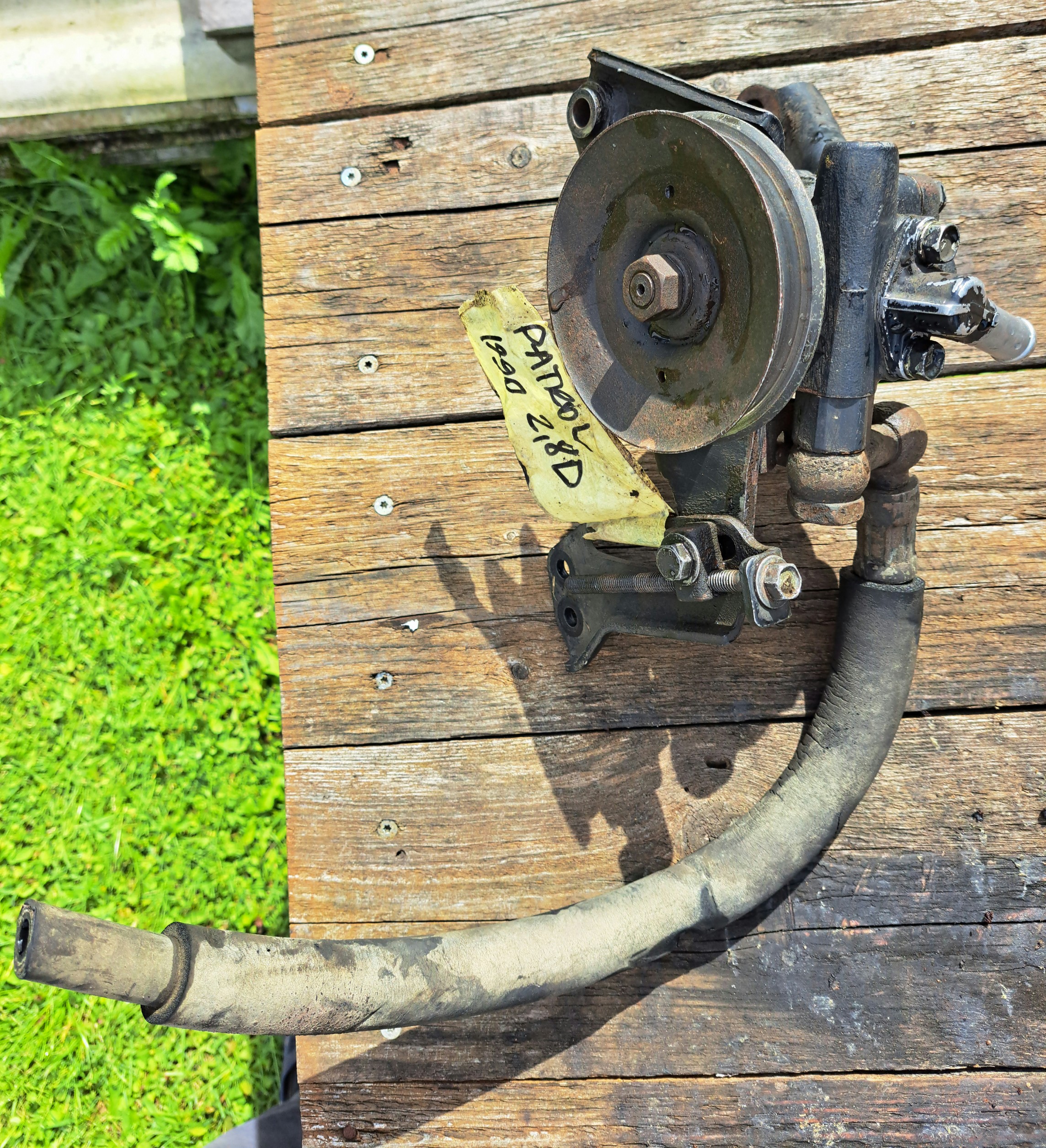 1990 Patrol Y60 rv pump.jpg