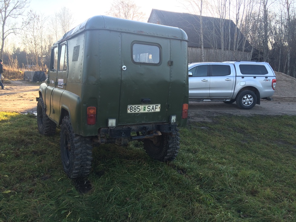 uaz1.jpg